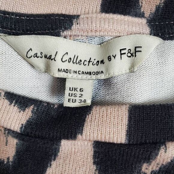 F&F Casual Collection Women’s Pink Leopard Print 3/4 Sleeve Top Size US 2 - Picture 5 of 8